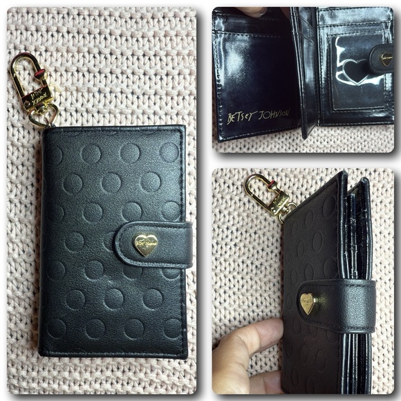 BETSEY JOHNSON BUNDLE purse Wallet Bracelet Necklace Bag charm Umbrella Shawl - Picture 5 of 17